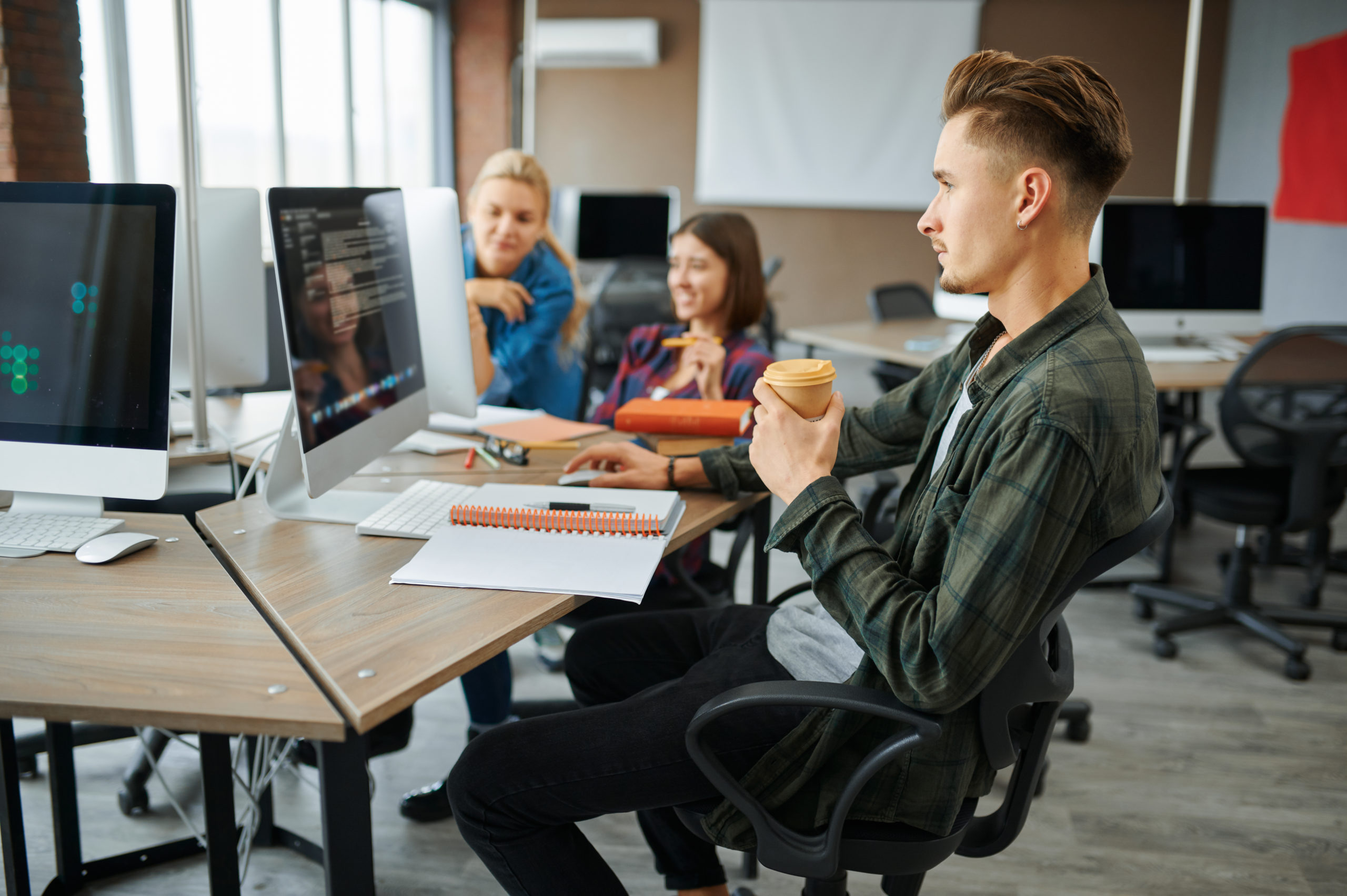 The Benefits of a Positive Workplace Culture